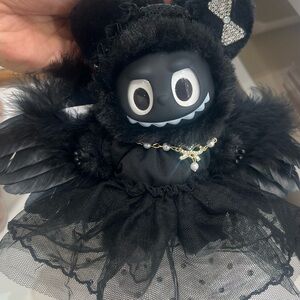 Labubu 5pcs Halloween Outfit – Black Wings Dress, Shirt, Ribbon, Necklace